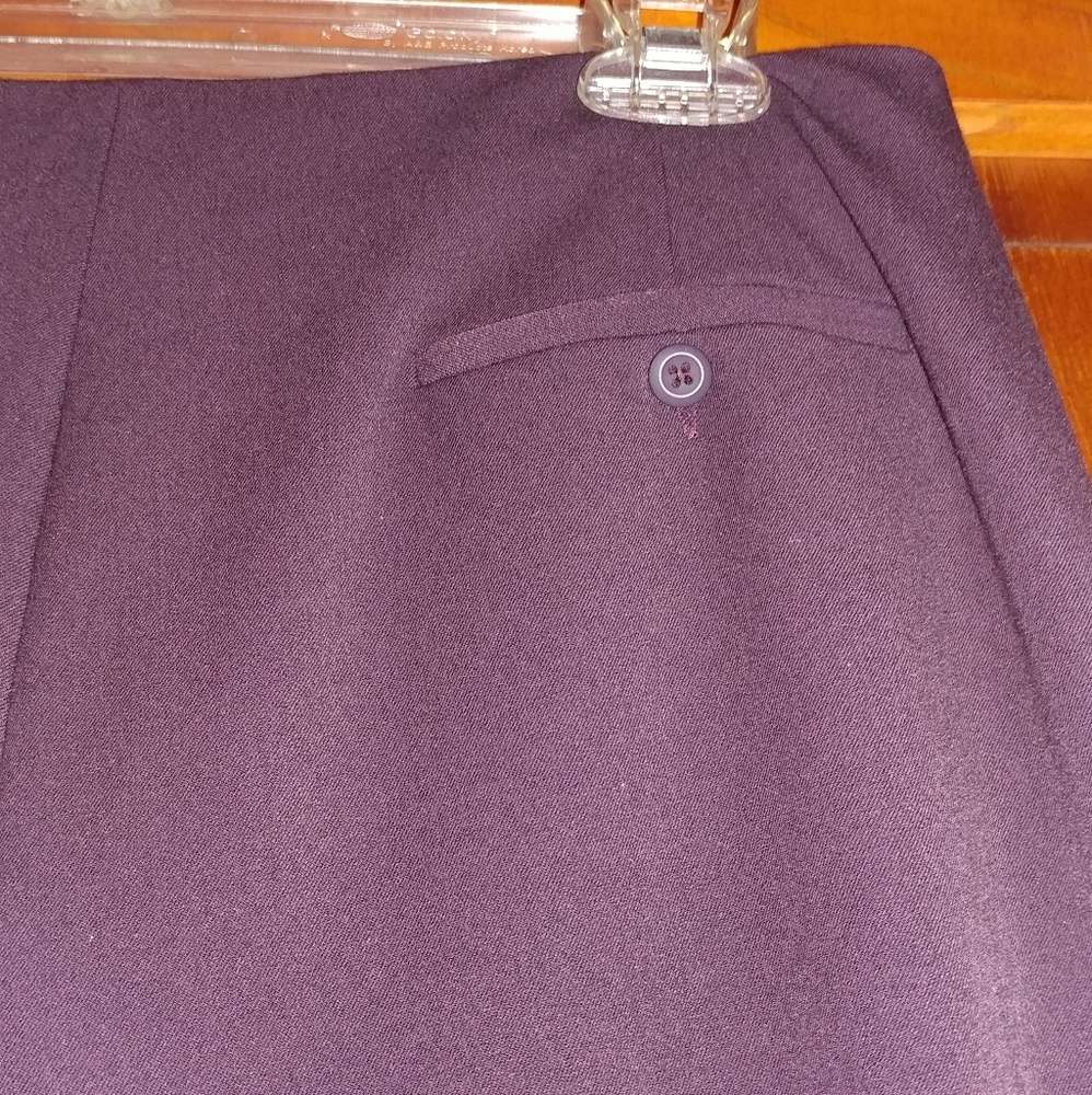 💙3/$25💙NWOT Rafaello capris - Picture 3 of 4